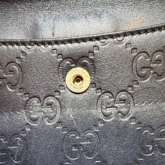 Gucci Black Embossed Leather Wallet - Picture 7 of 7